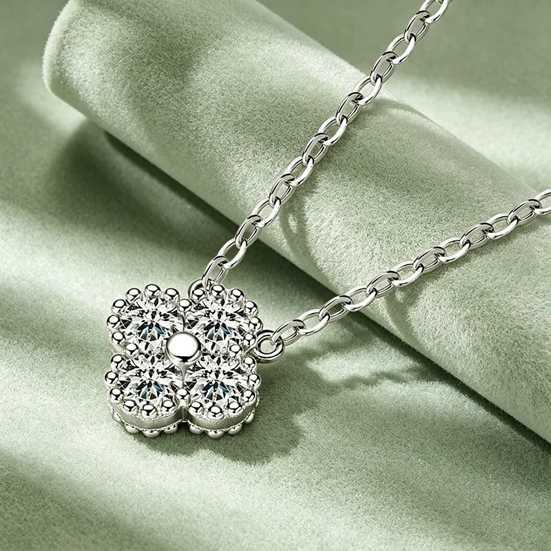 925 Sterling Silver Moissanite Lucky Flower Necklace | MEROSSI
